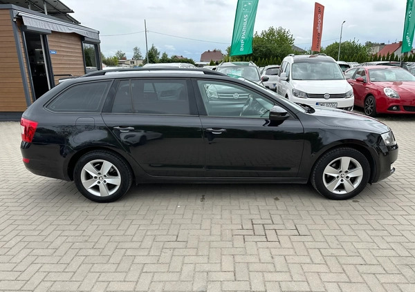 Skoda Octavia cena 36800 przebieg: 239000, rok produkcji 2014 z Grudziądz małe 667